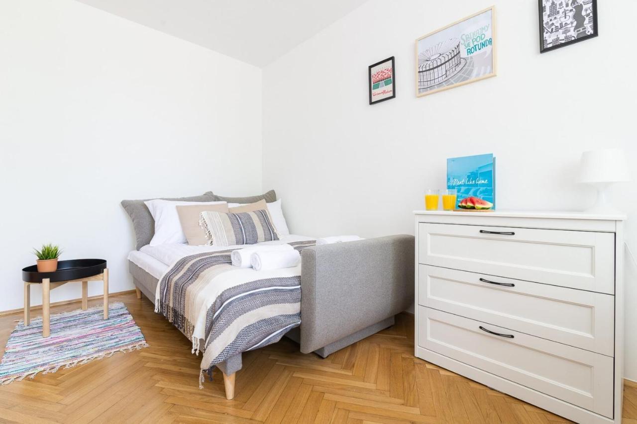 Rent Like Home - Pawia 36 Varsóvia Exterior foto