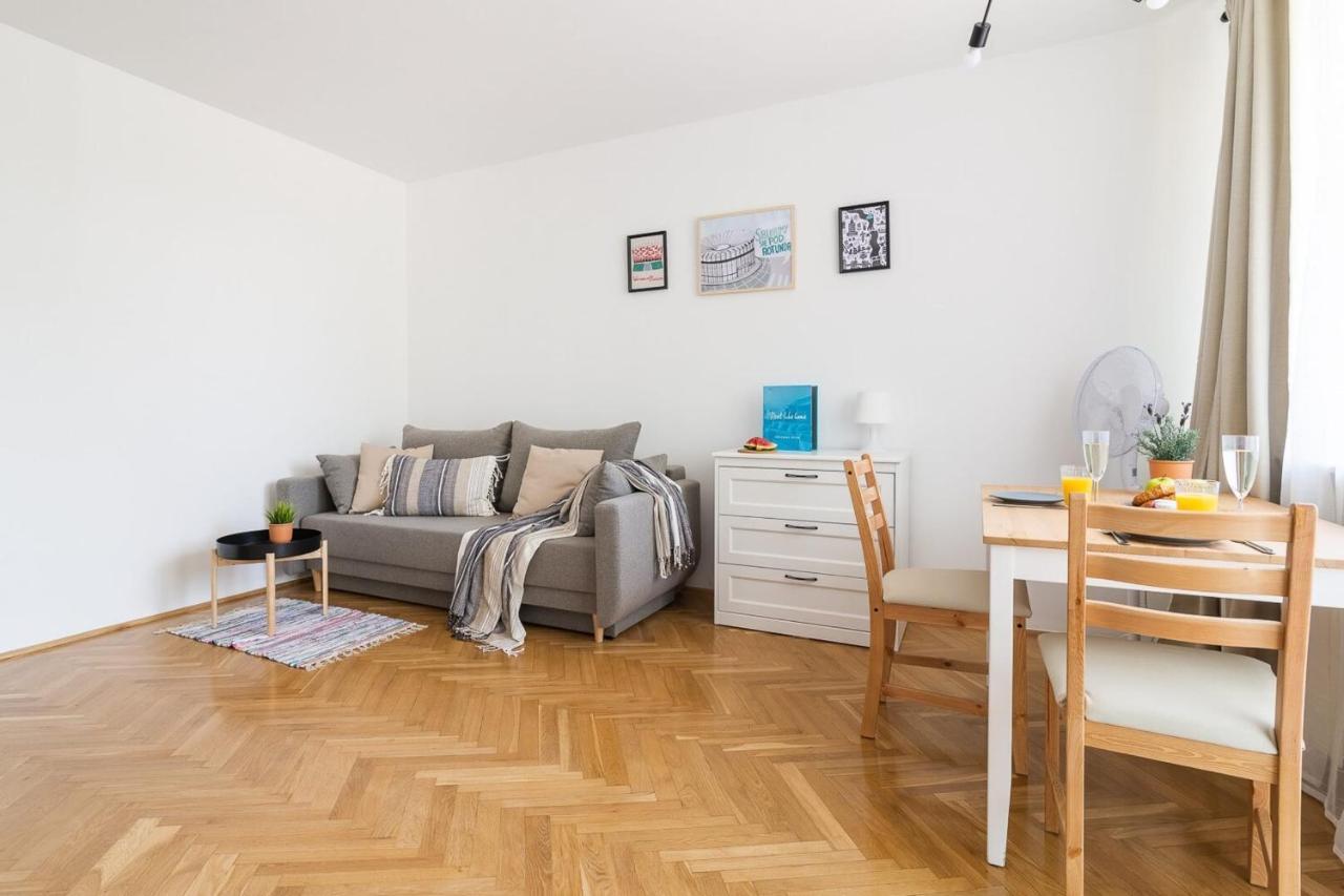 Rent Like Home - Pawia 36 Varsóvia Exterior foto